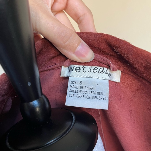 Wet Seal Burgundy Suede jacket size small - Picture 8 of 8